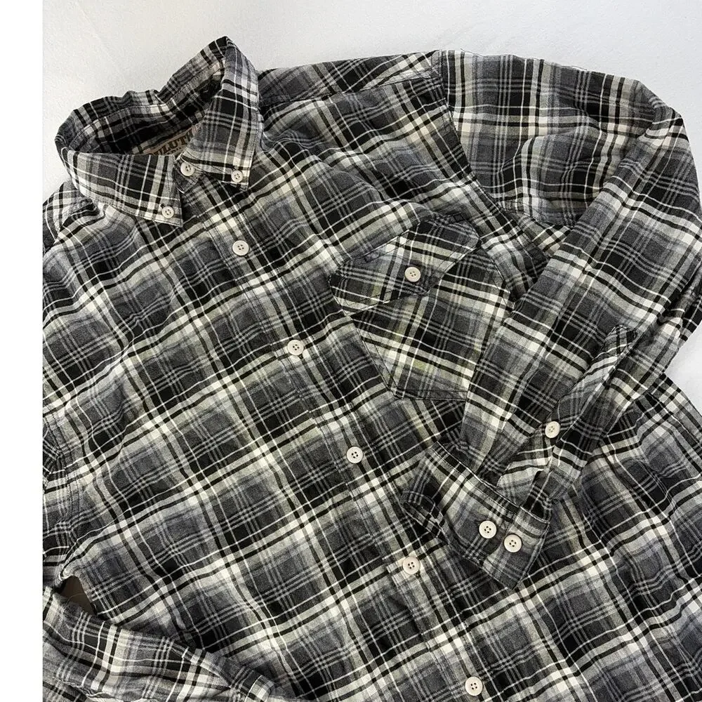 Duluth Trading Mens Button Front Shirt Medium Mountain Oxford Black Plaid Cotton